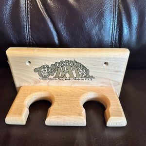 Cooperstown official bat holder